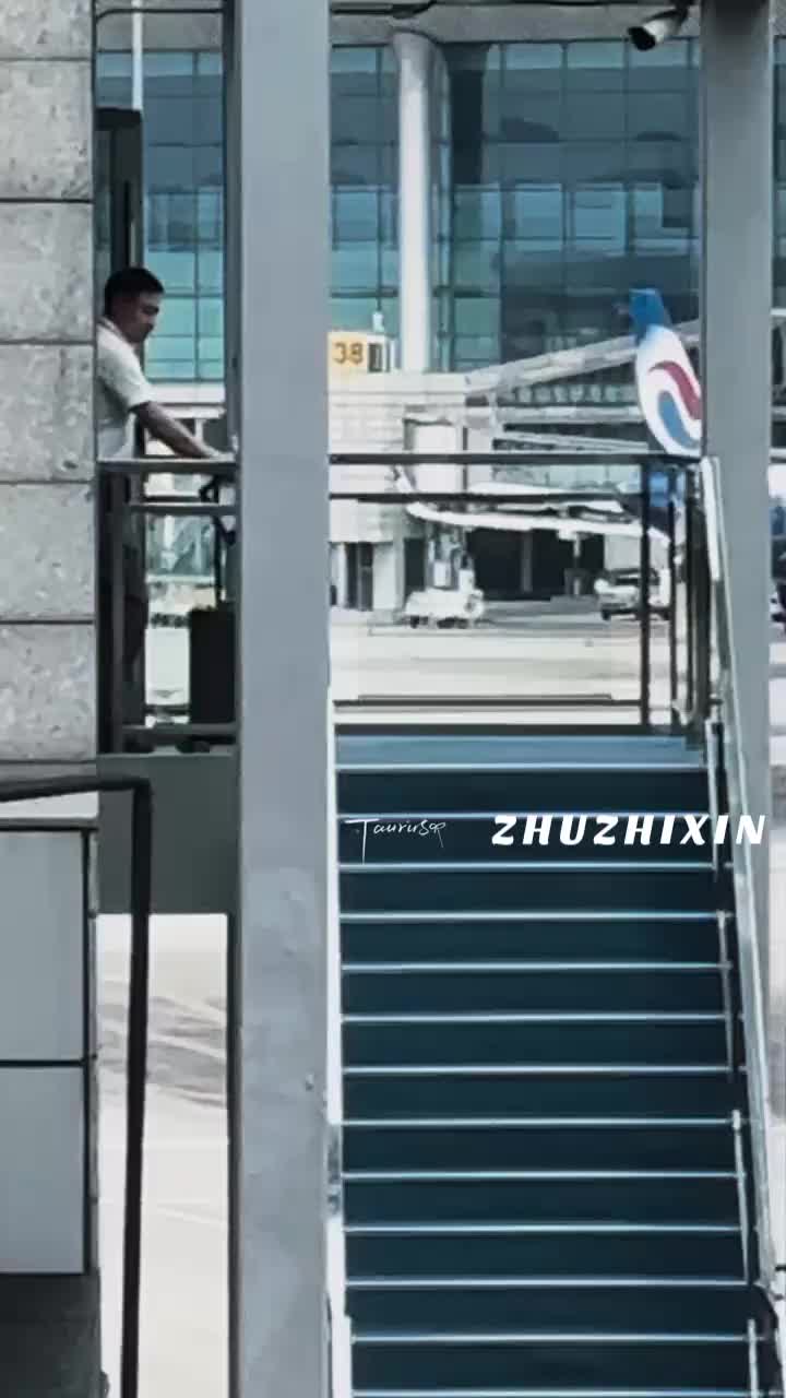 @โหเฟ๐๐๐๐๐๐๐ฟ๐๐๐๐หโ