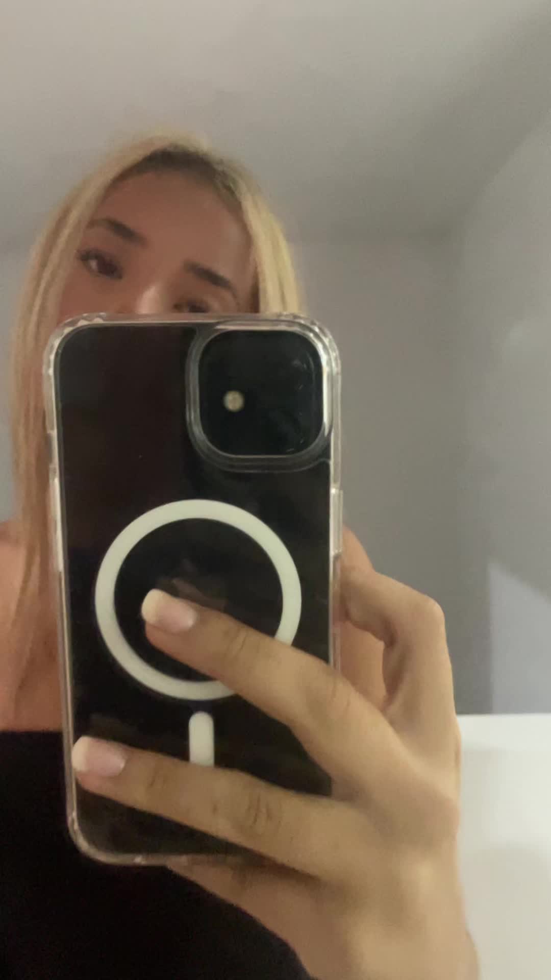 @mia