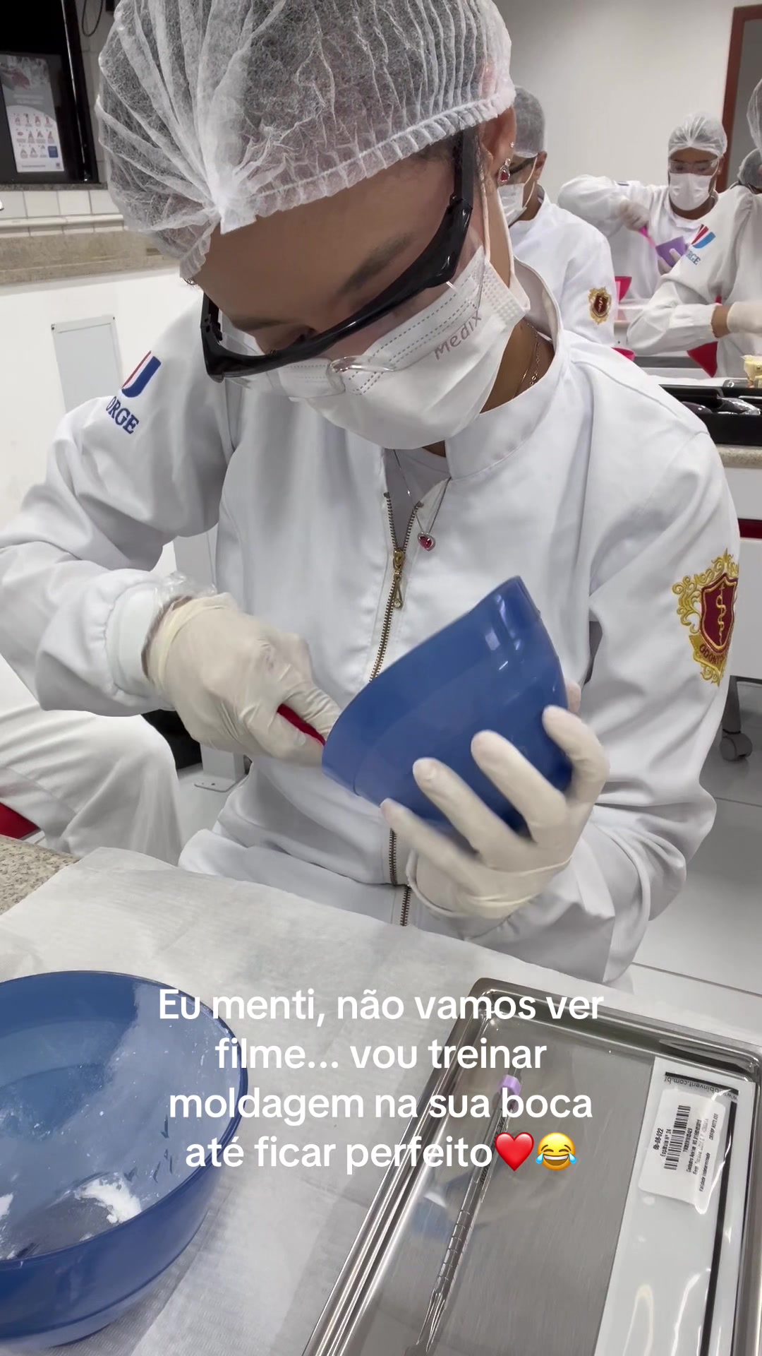 @Let&iacute;cia Bastos