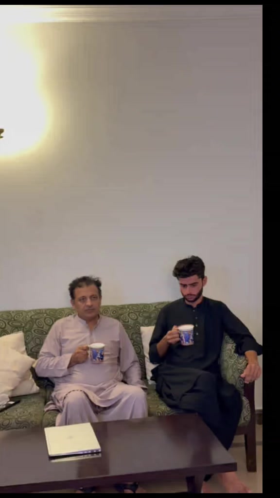 @Hameyun Khan official PTI 🇵🇰