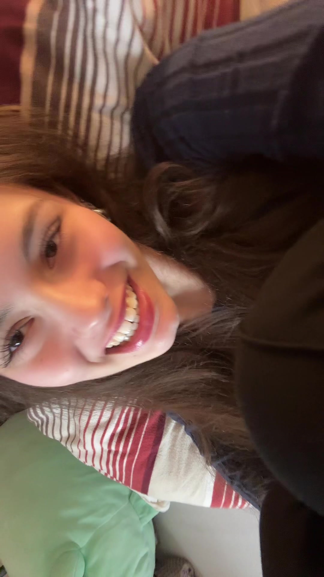 @laura