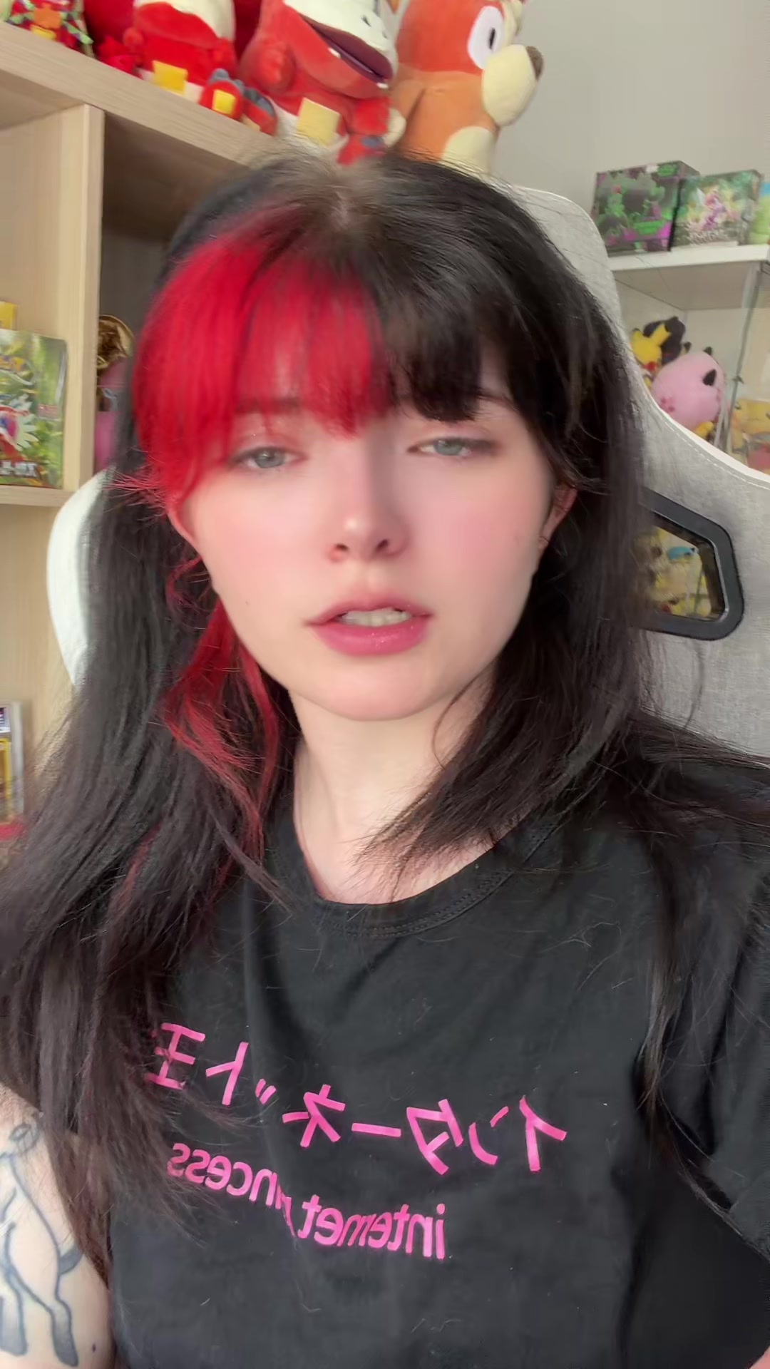@Aj