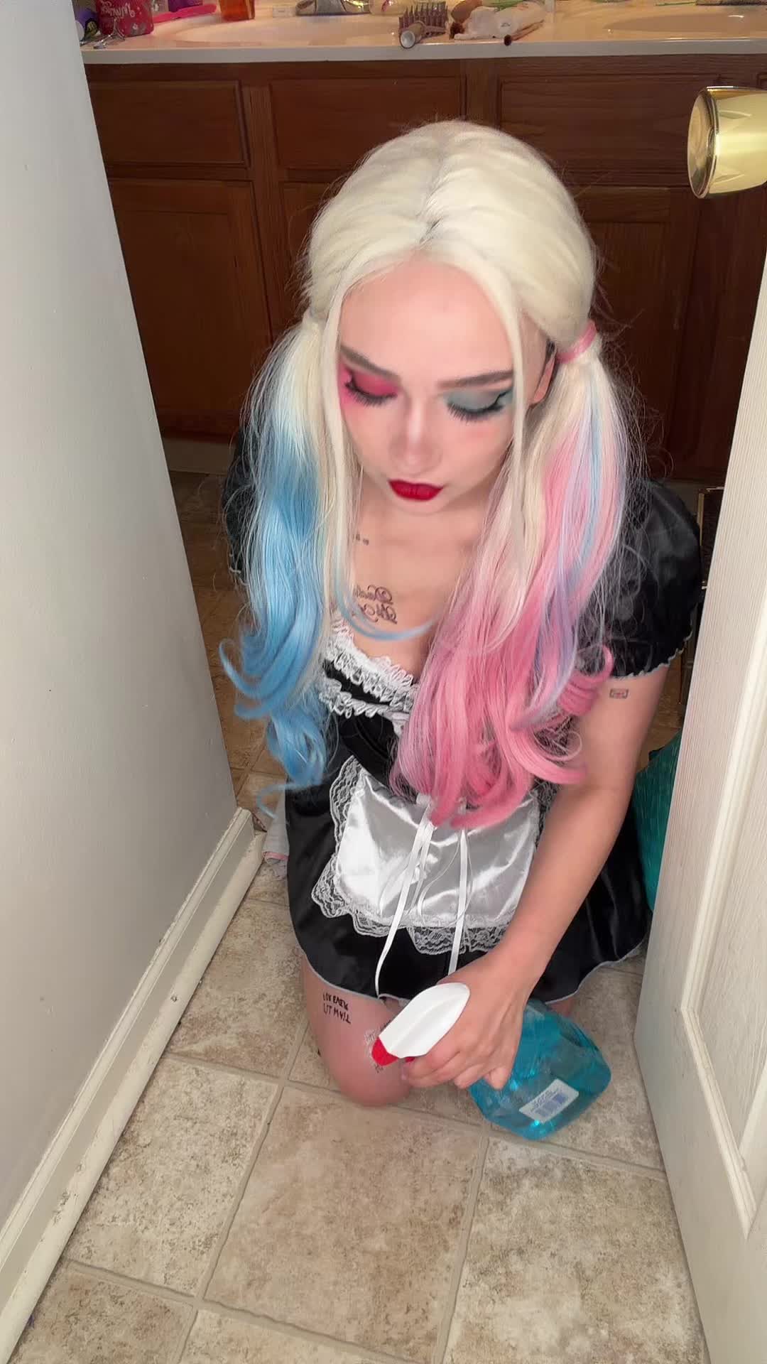 @EllieJaydeCosplays