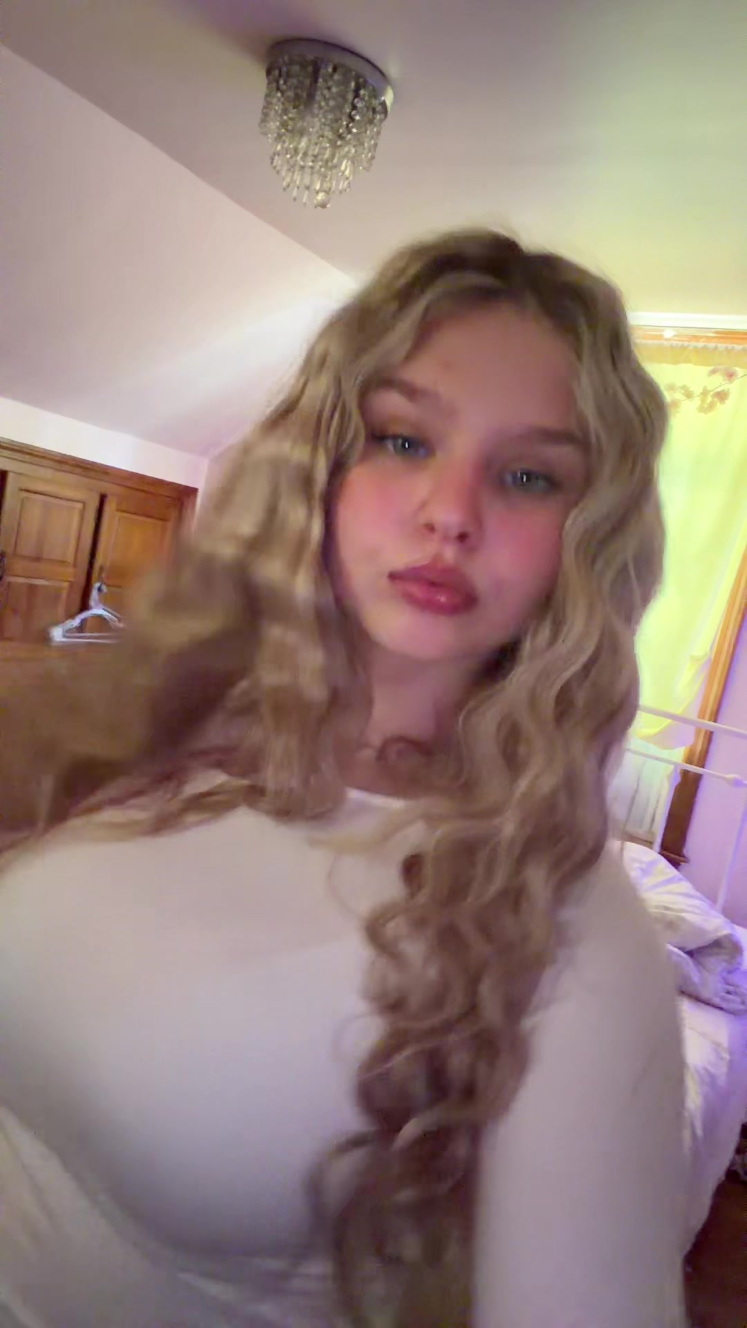 @emily💋ྀིྀི