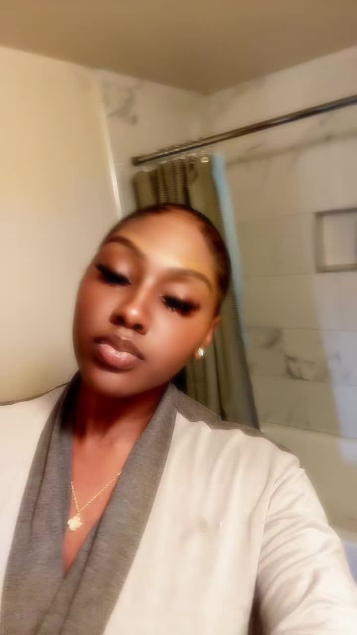 @nunniiemo
