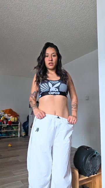 @Playboy Diabla
