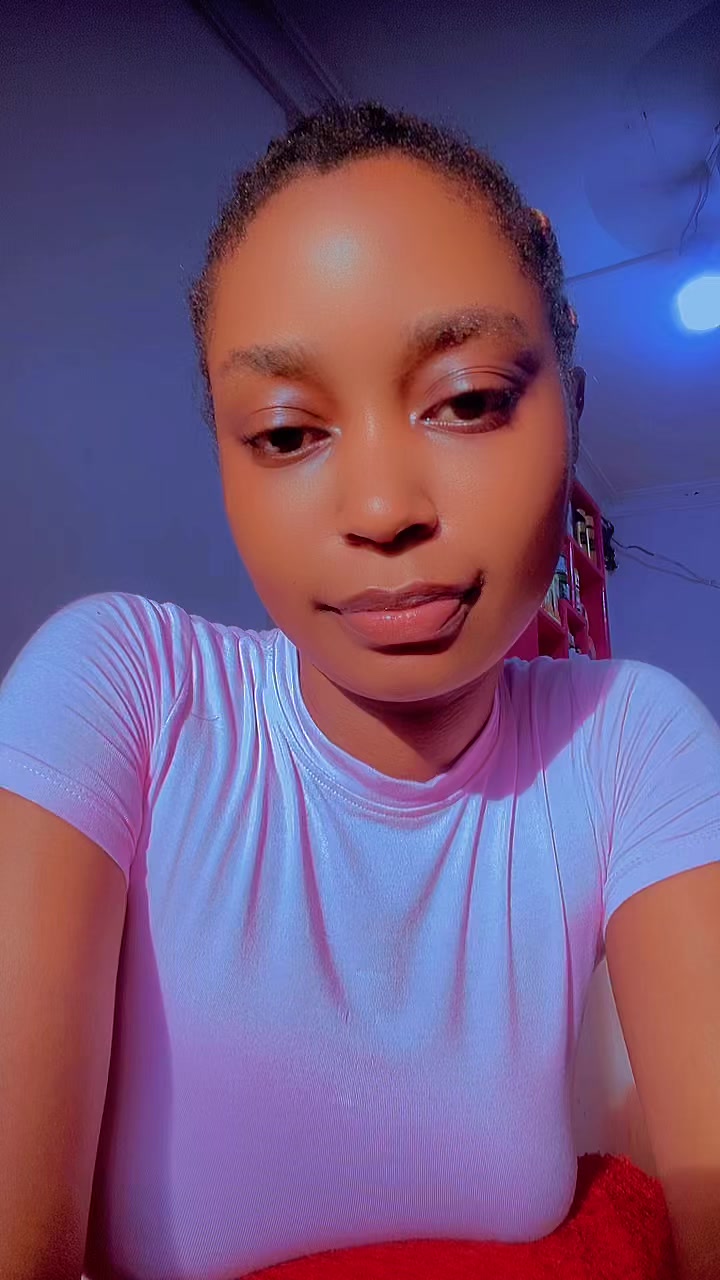 @Allyan 🦋