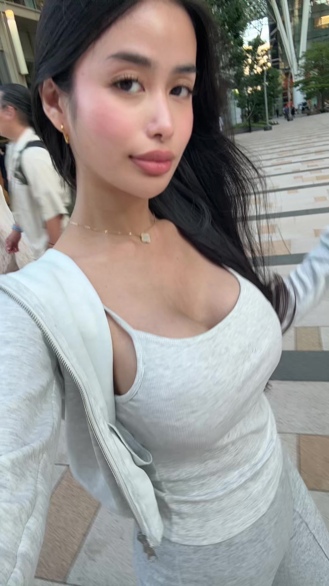 @Megssscute20