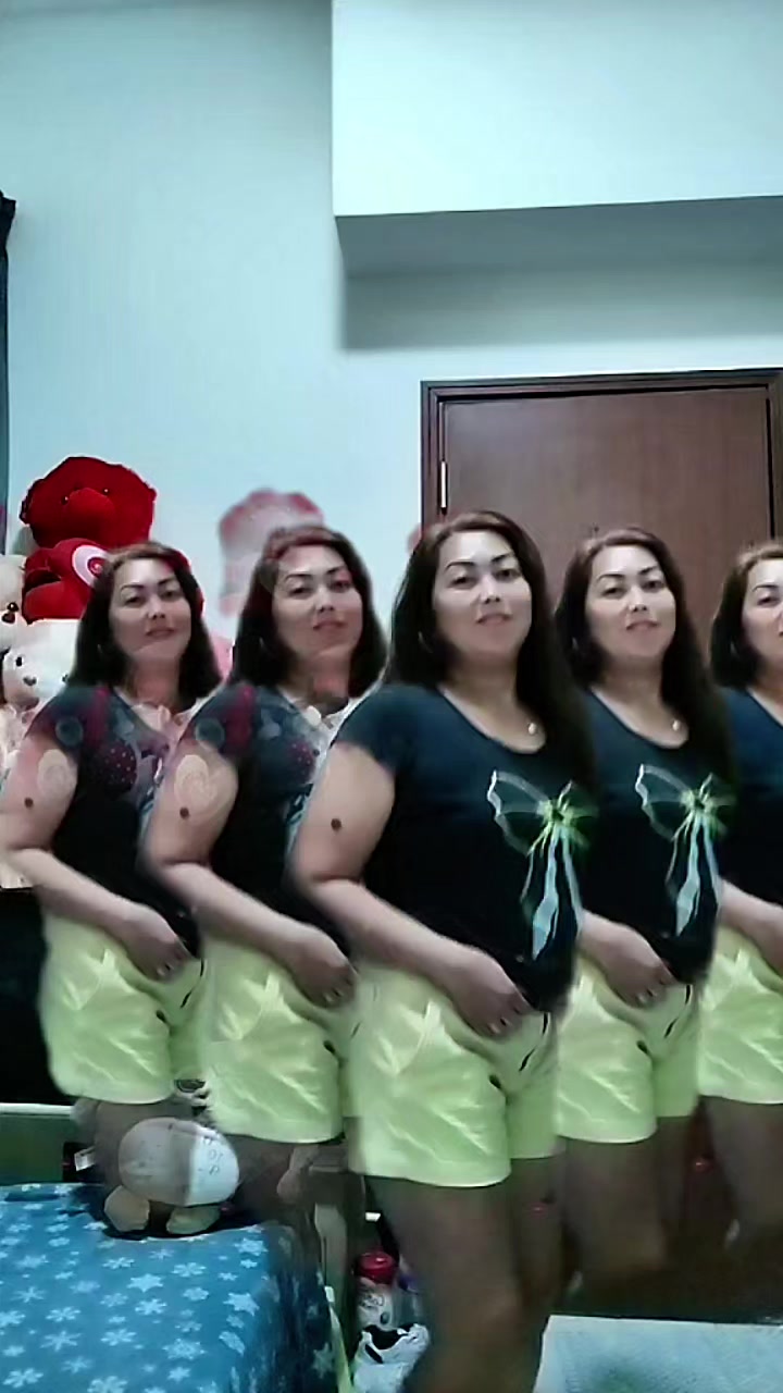 @imafakelover