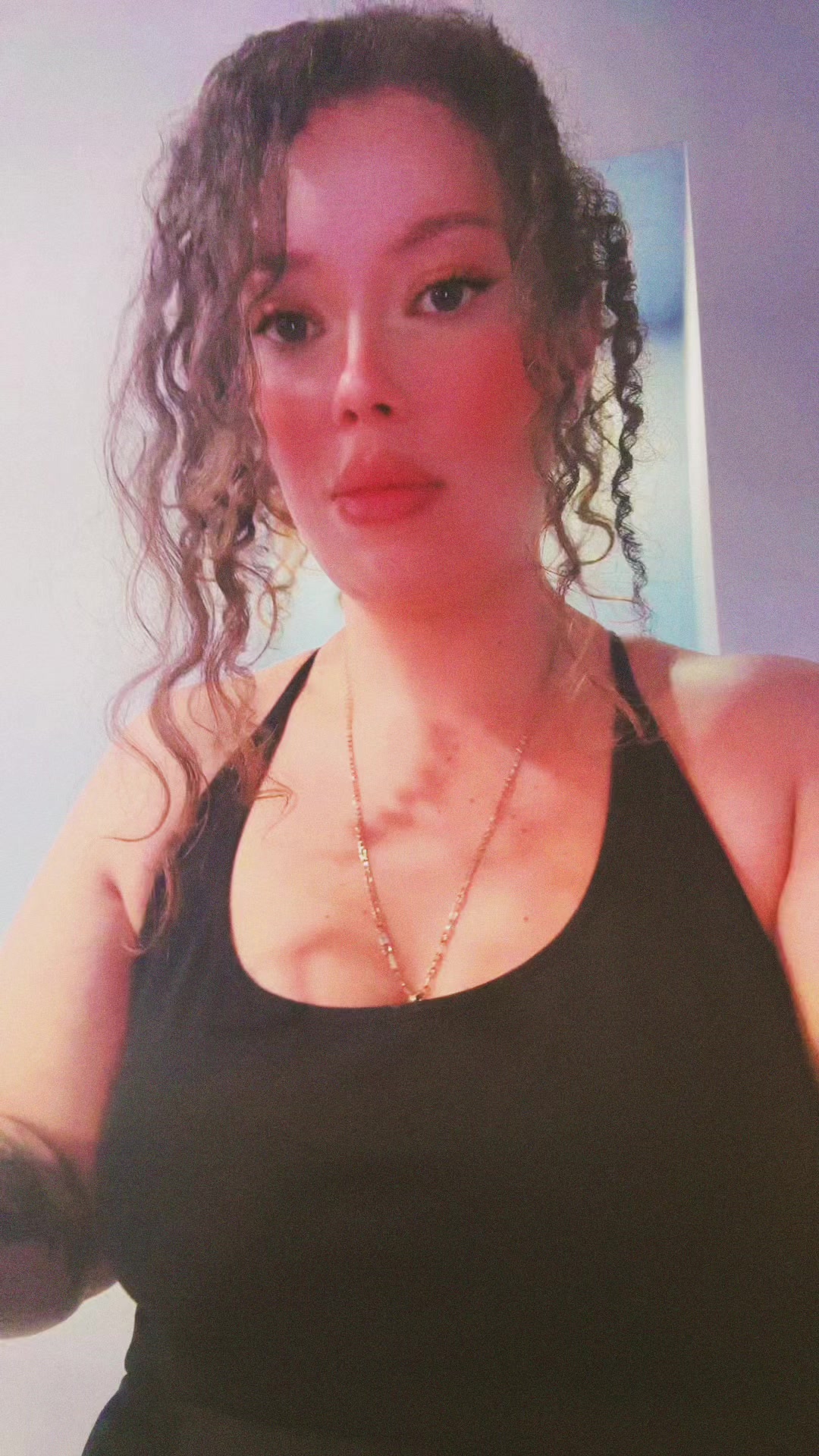 @AshlyCR