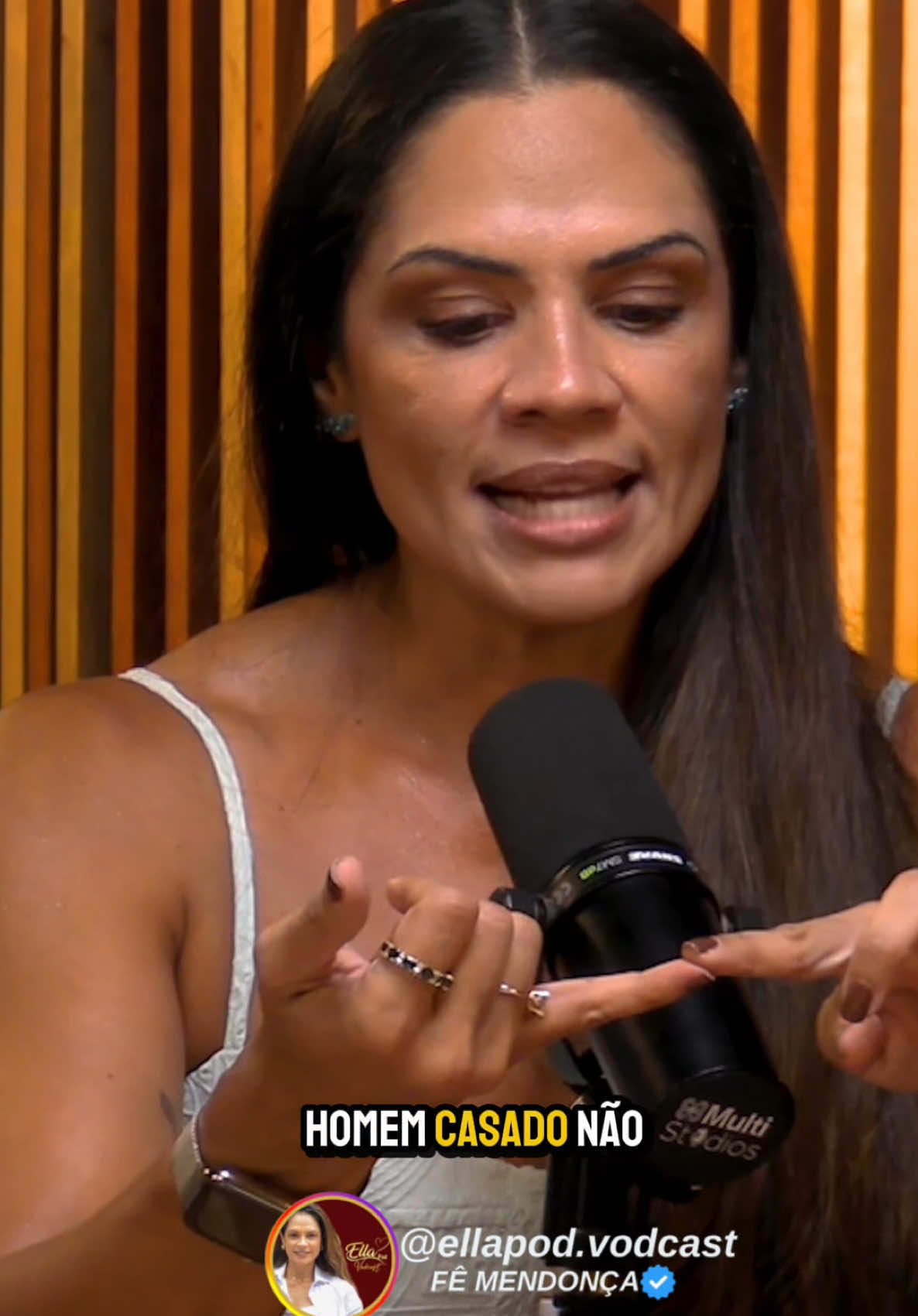 @ELLAPOD COM FÊ MENDONÇA