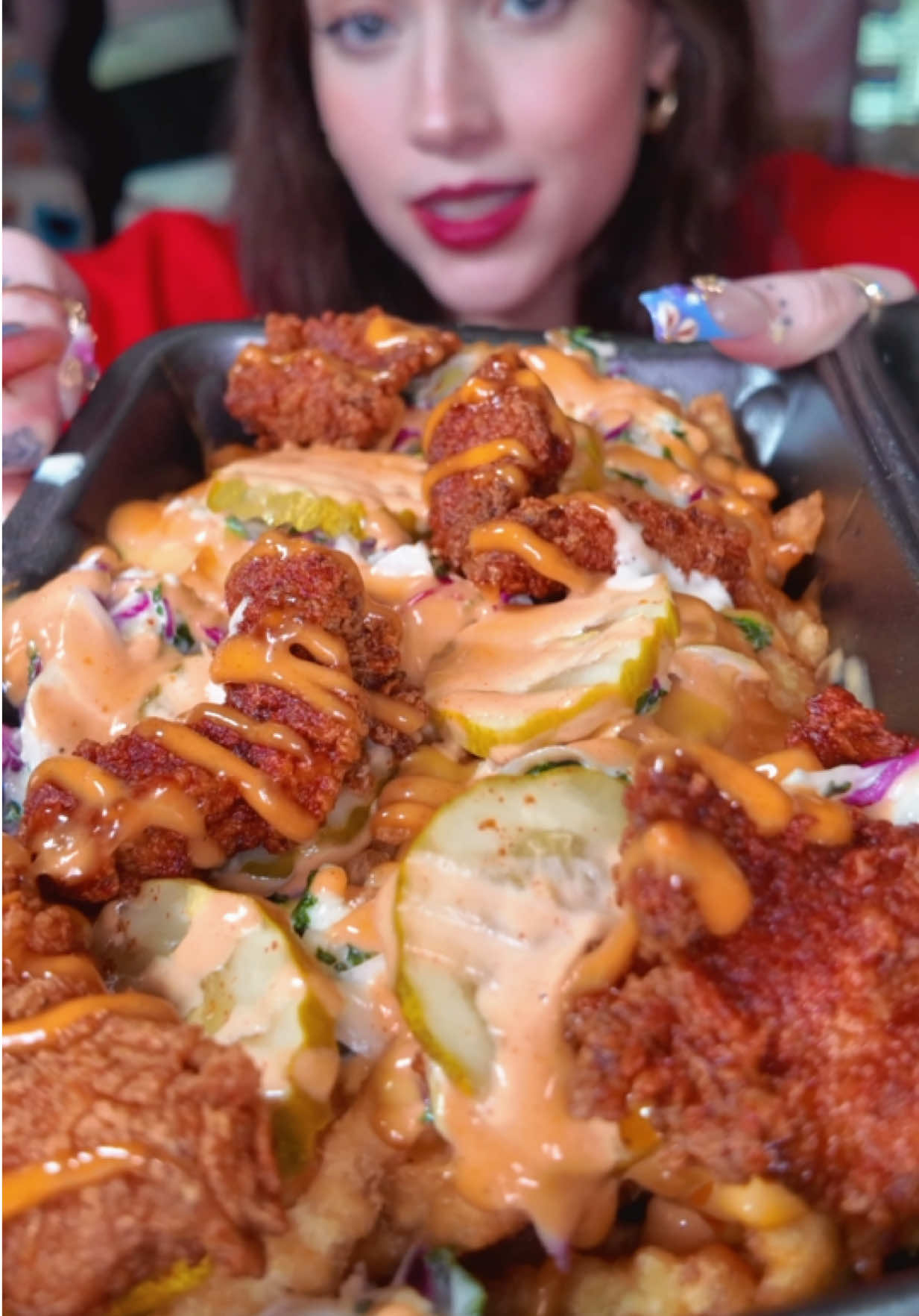 @hungryhungryhallie