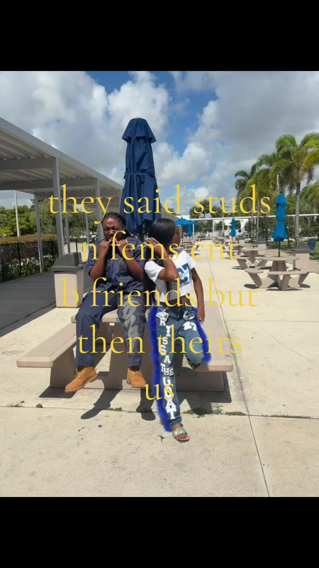 @🙂↔️.