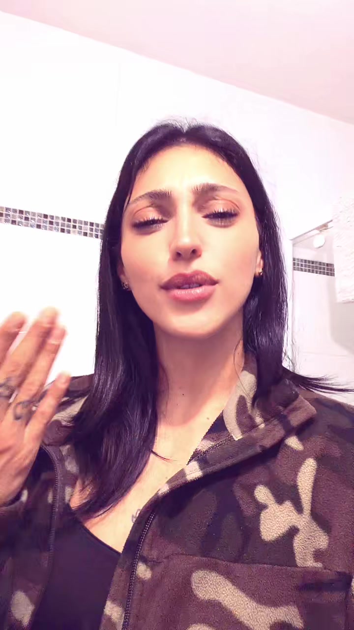 @LisandraFieschi 🍒