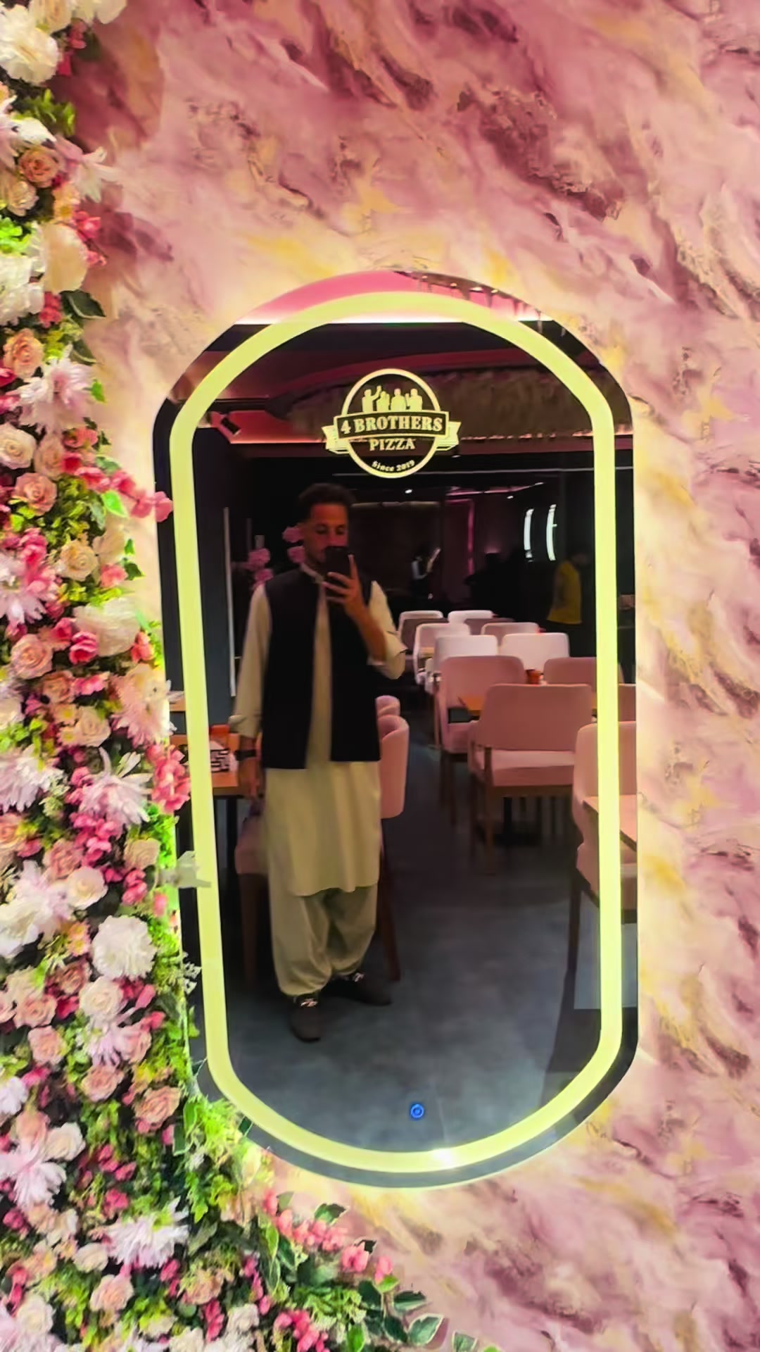 @Sherry AFriDi ⚜️❤️