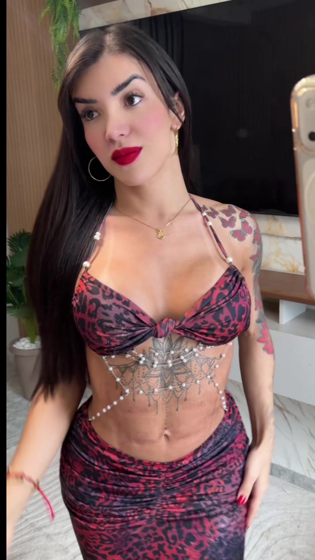 @Vitoria_guthier