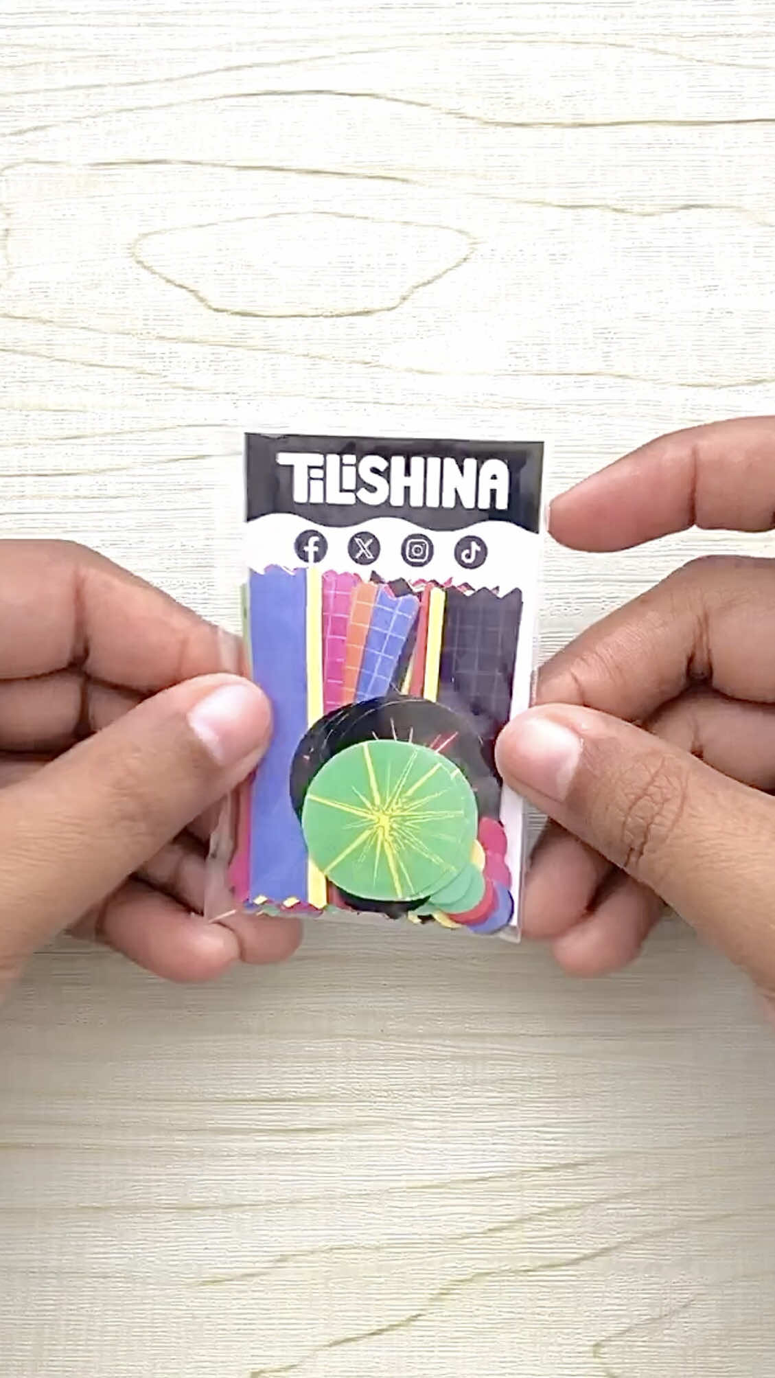 @TiliSHINA