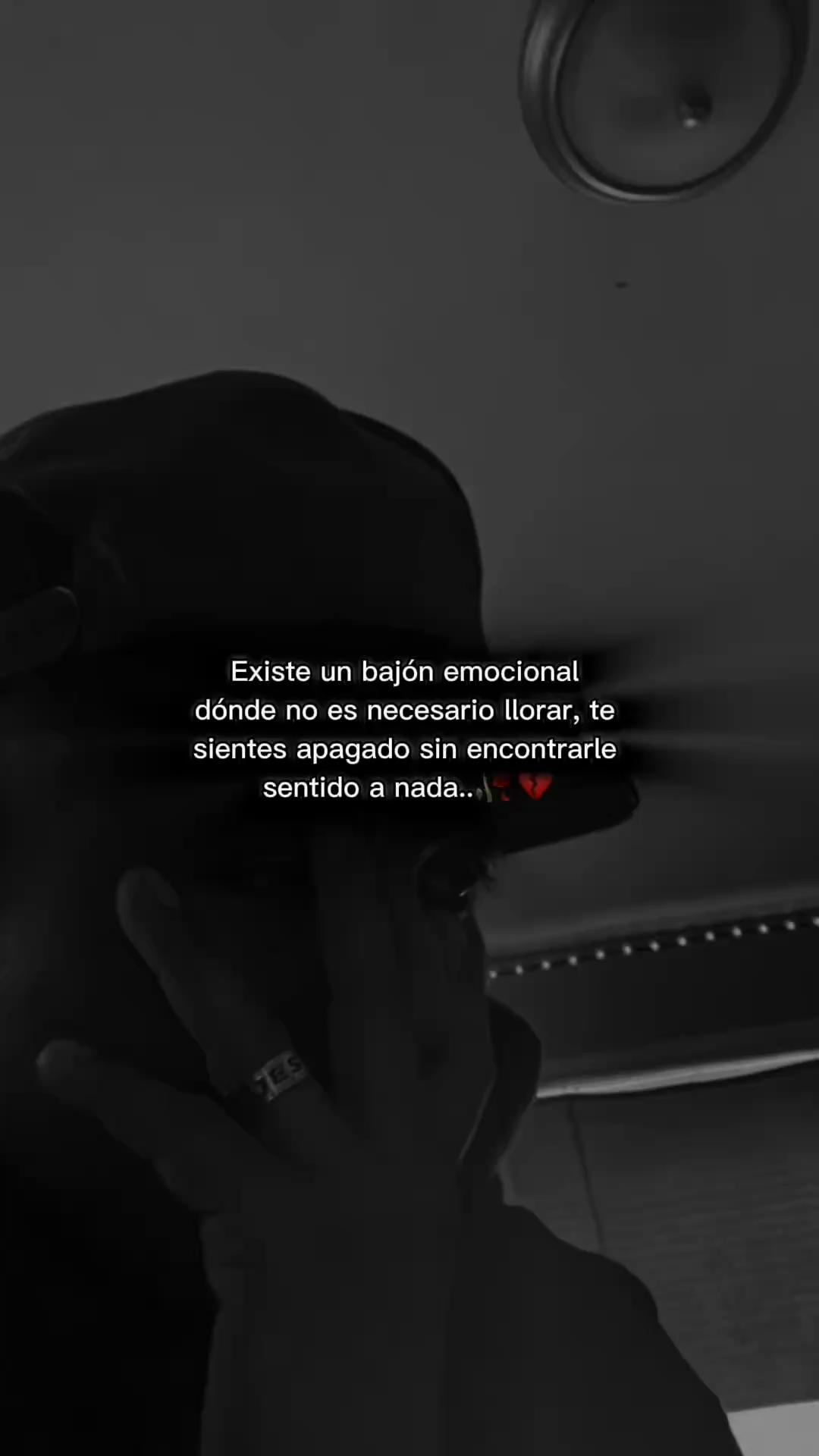 @El chico sad🥹