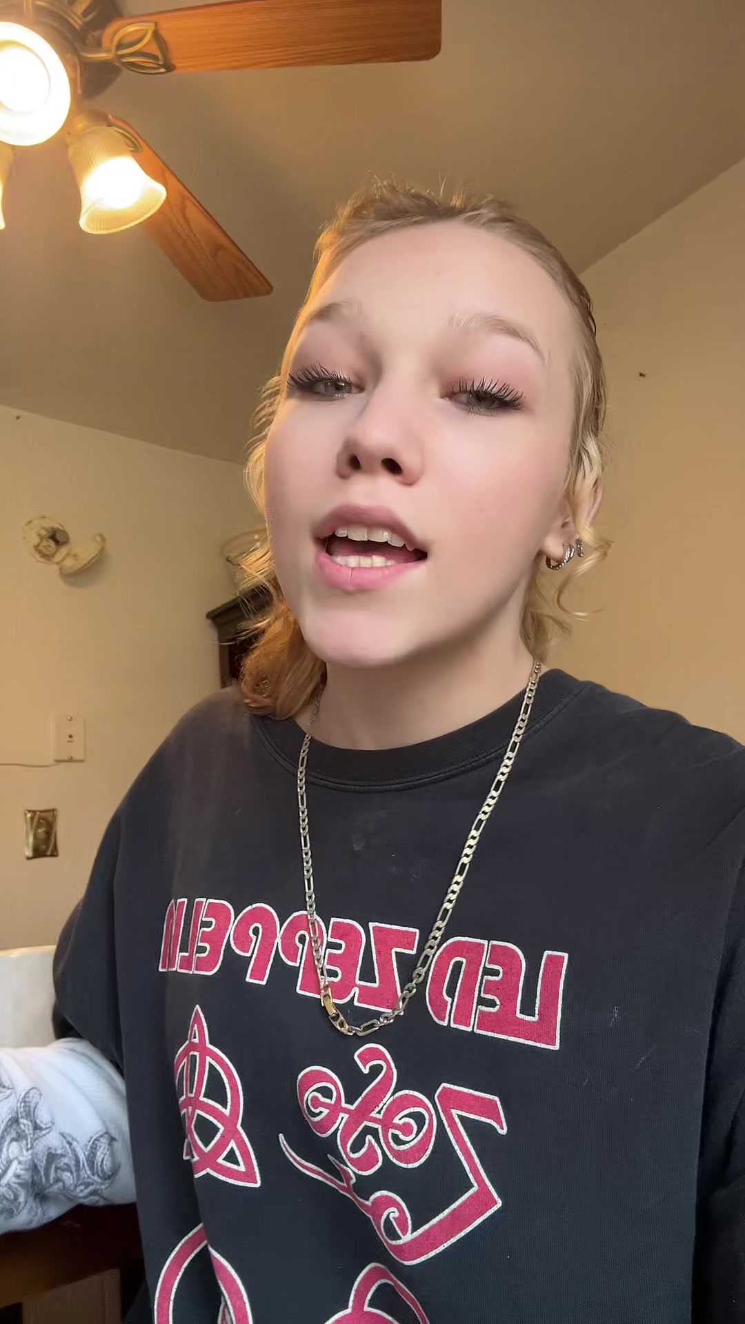 @Jasmyn R