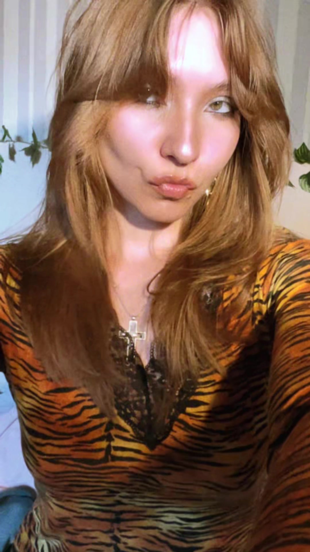 @Tati Li