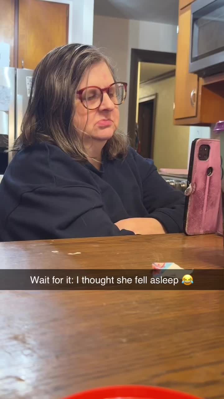 @Nicole | Someone&rsquo;s lame mom.🤪