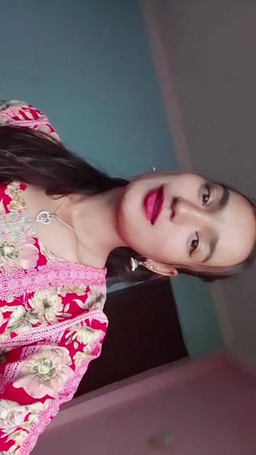 @DEEPIKA~KYA~CEE📿