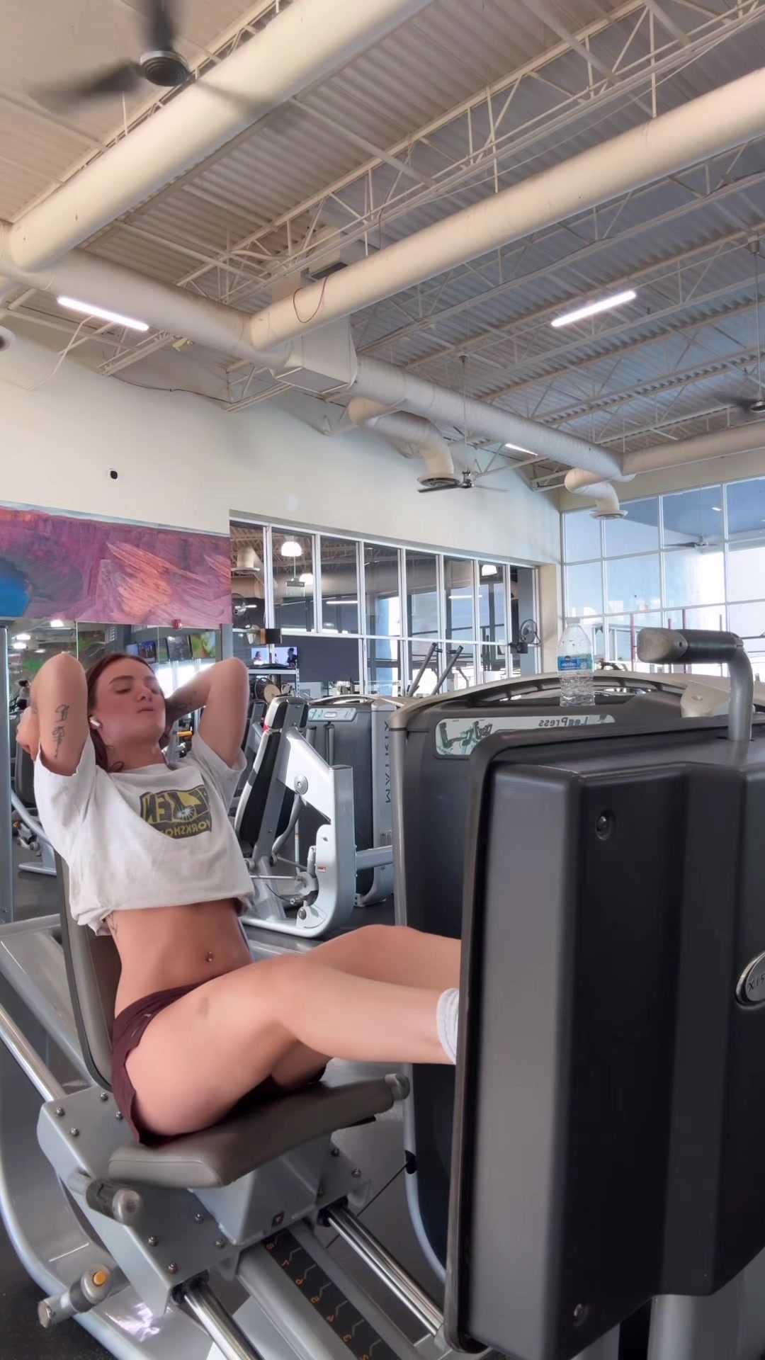 @Lexi.