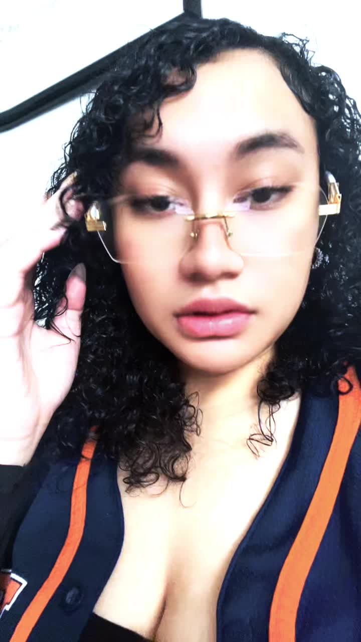 @trizamofo