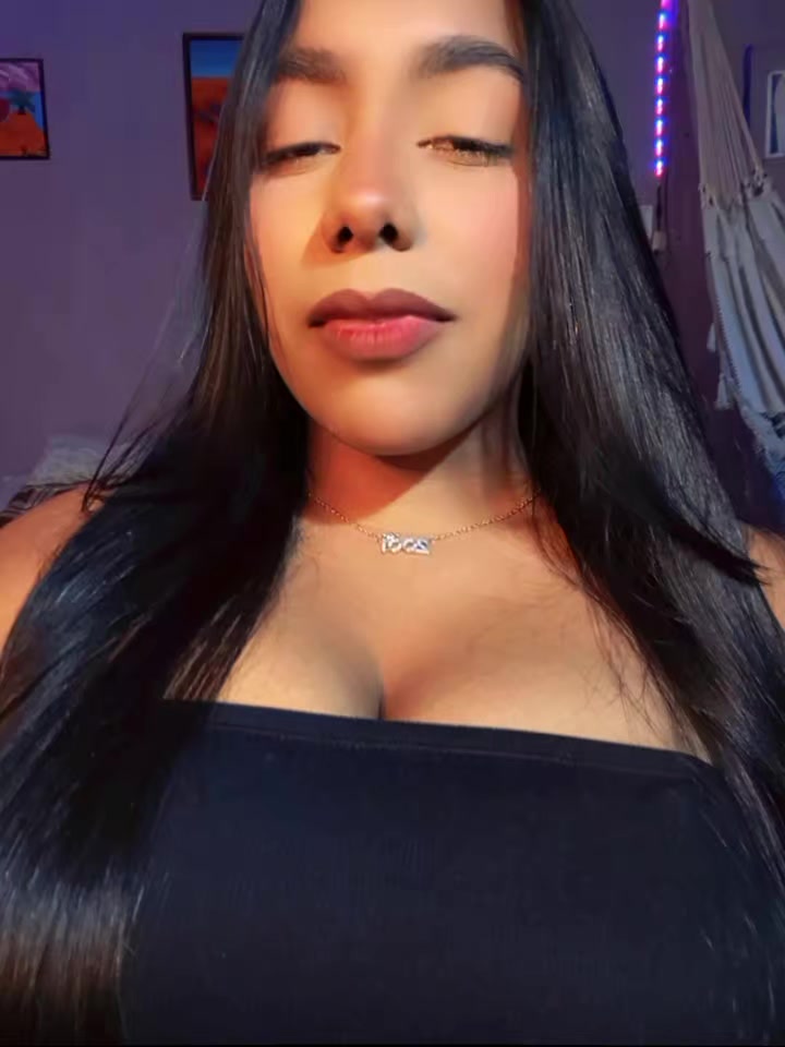 @𝘼𝙣𝙜𝙚𝙡𝙚𝙨 𝘾.