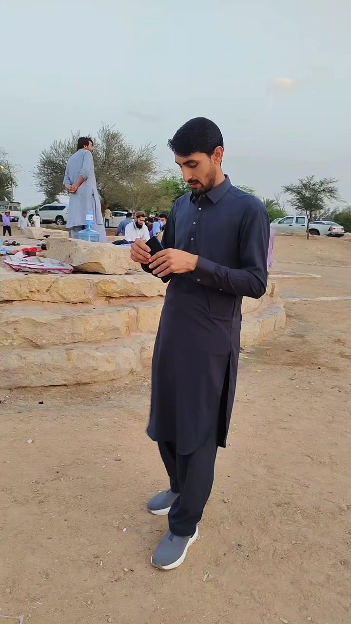 @༒🤗LOqMan sHaH🥀༒