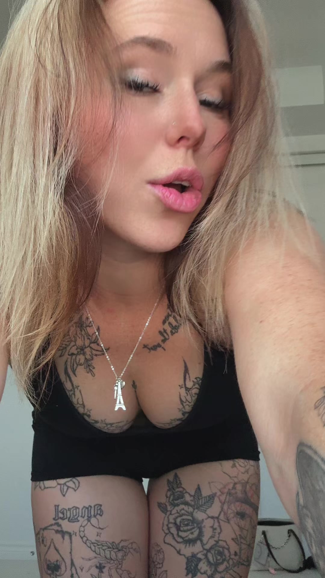 @Miss_tattedbabygirl