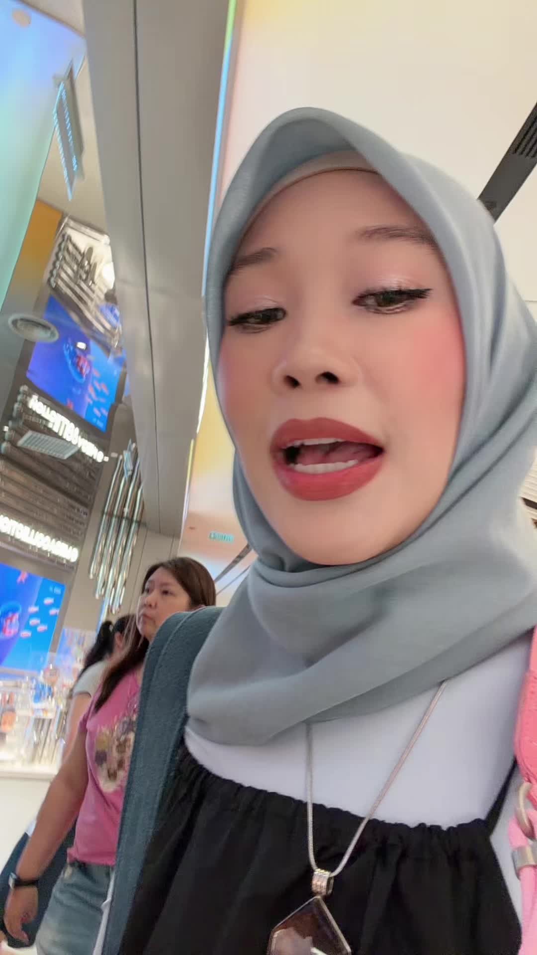 @Nynabukater