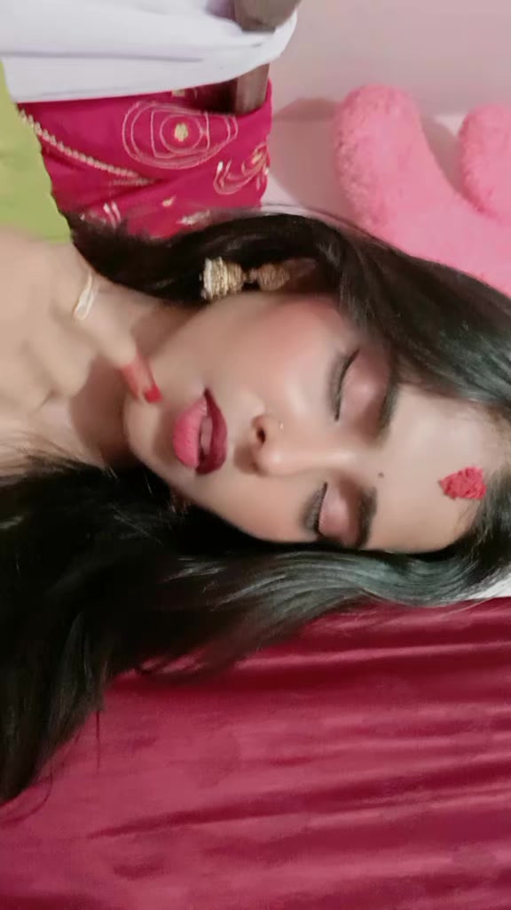 @rakhi thakur🌸🕊️