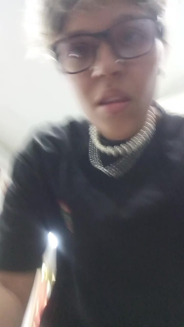 @Clarita_29