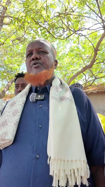 @Mohamed Baaruud Hussein