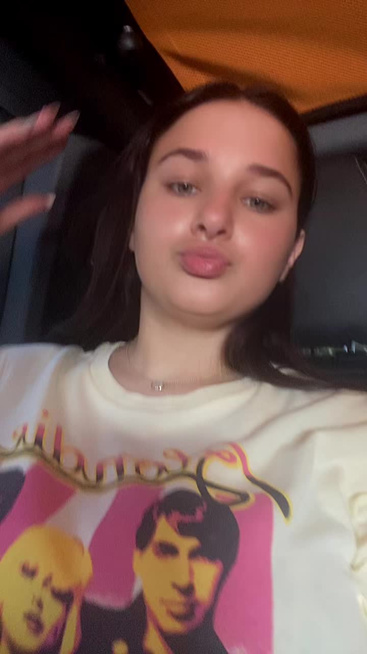 @chloe_rae25