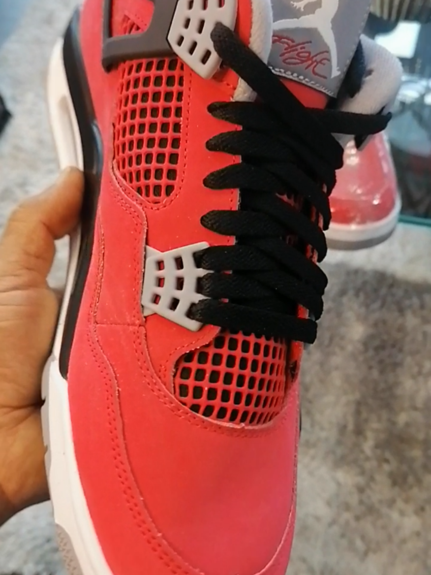 @Sneakers manitos👍