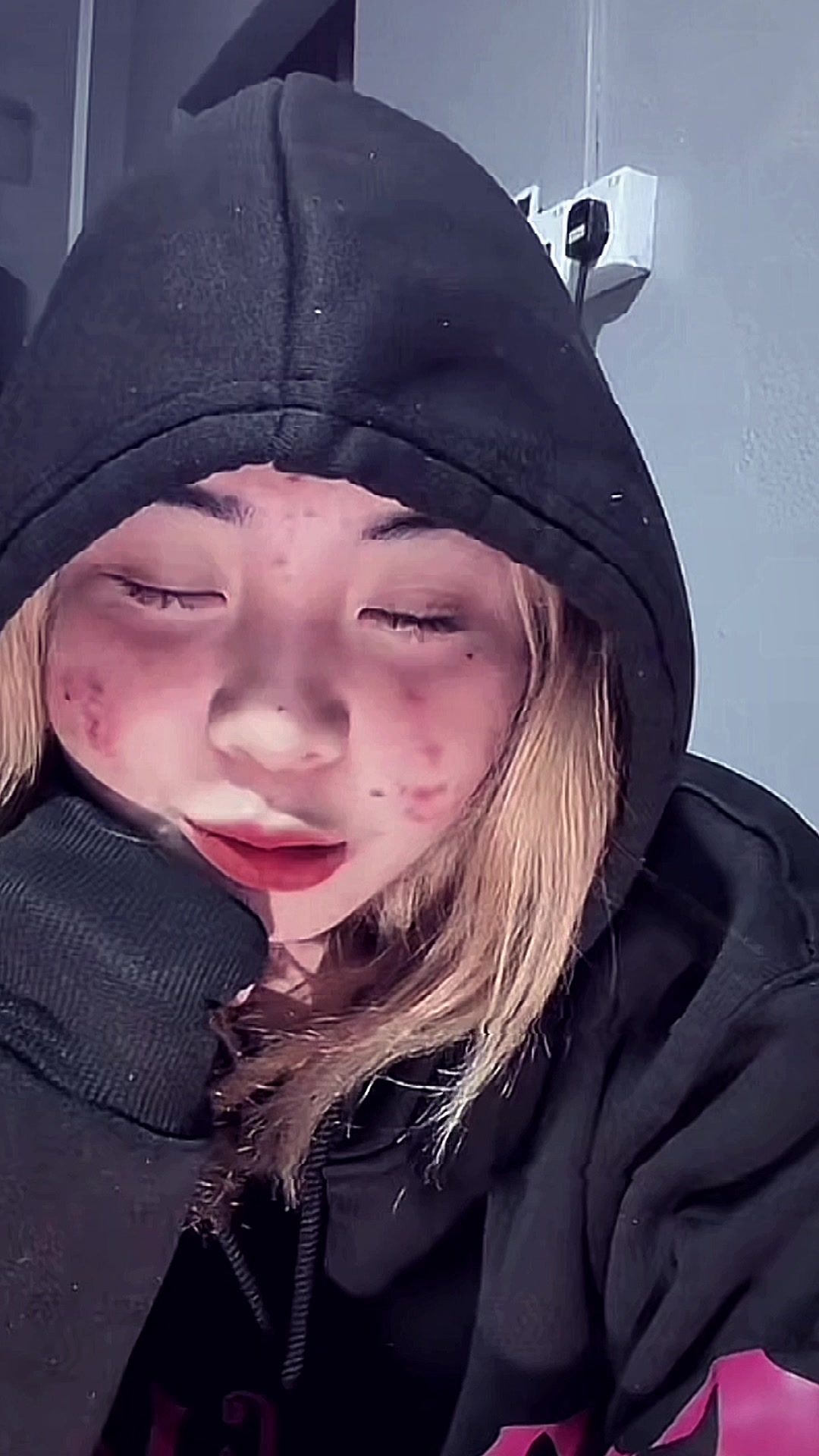 @qissmoy__