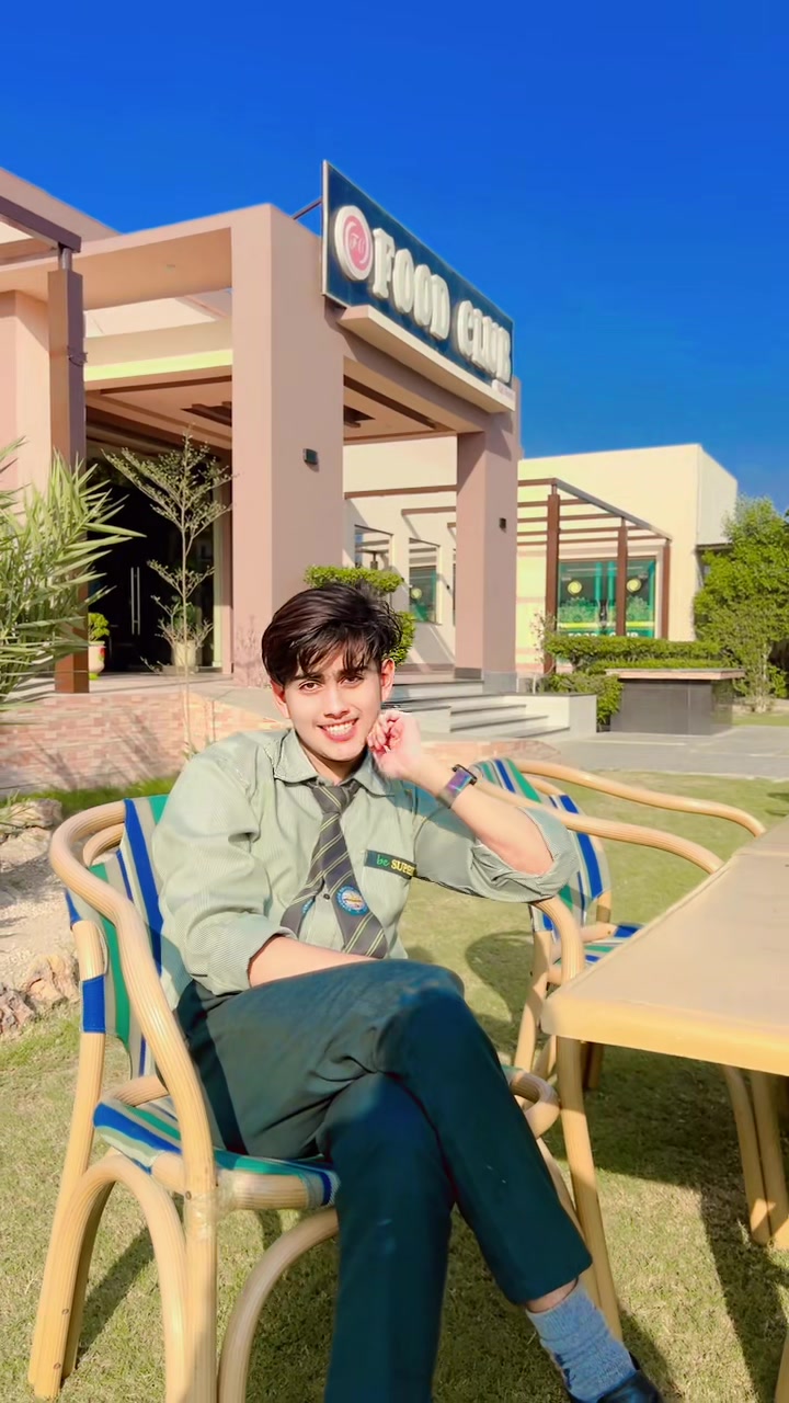 @𝙃𝙚: 𝘼  𝙒𝙊𝙇𝙁 🐺🥵