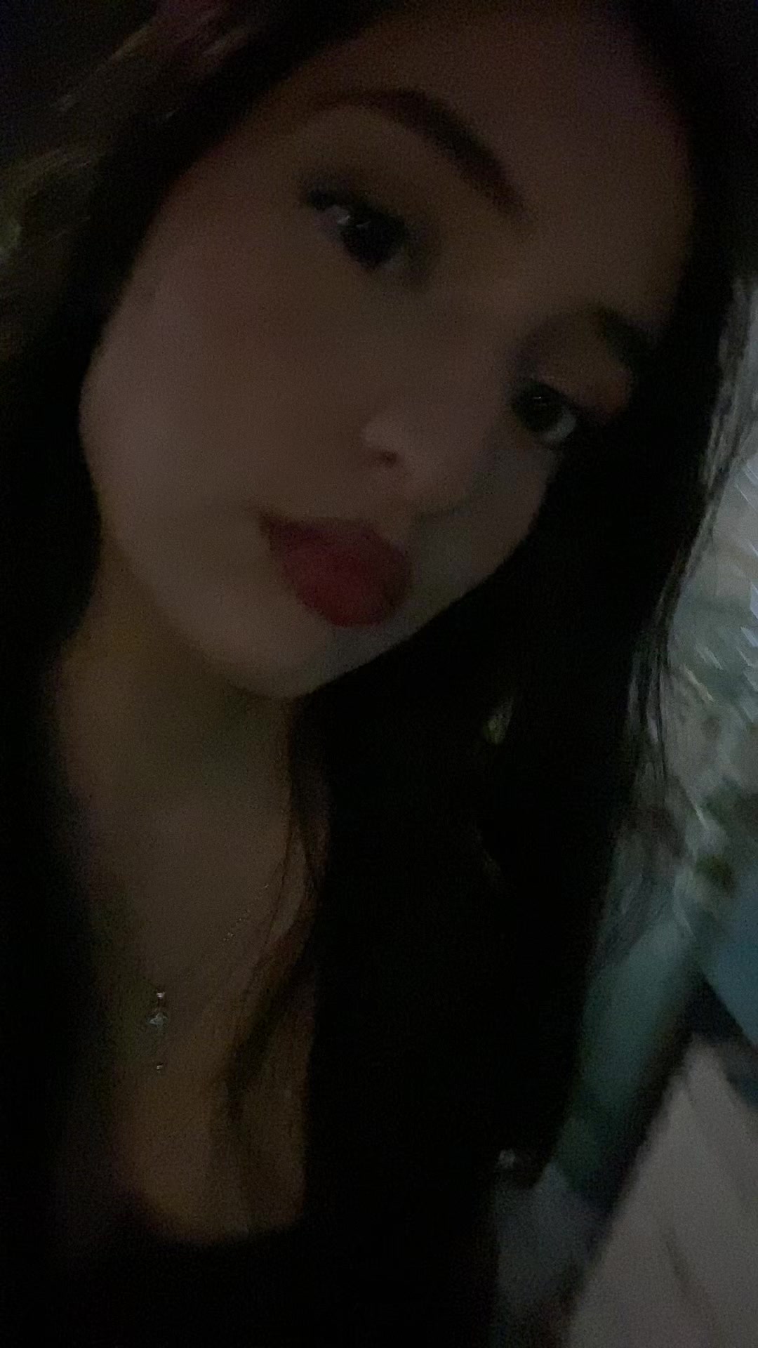 @Elina