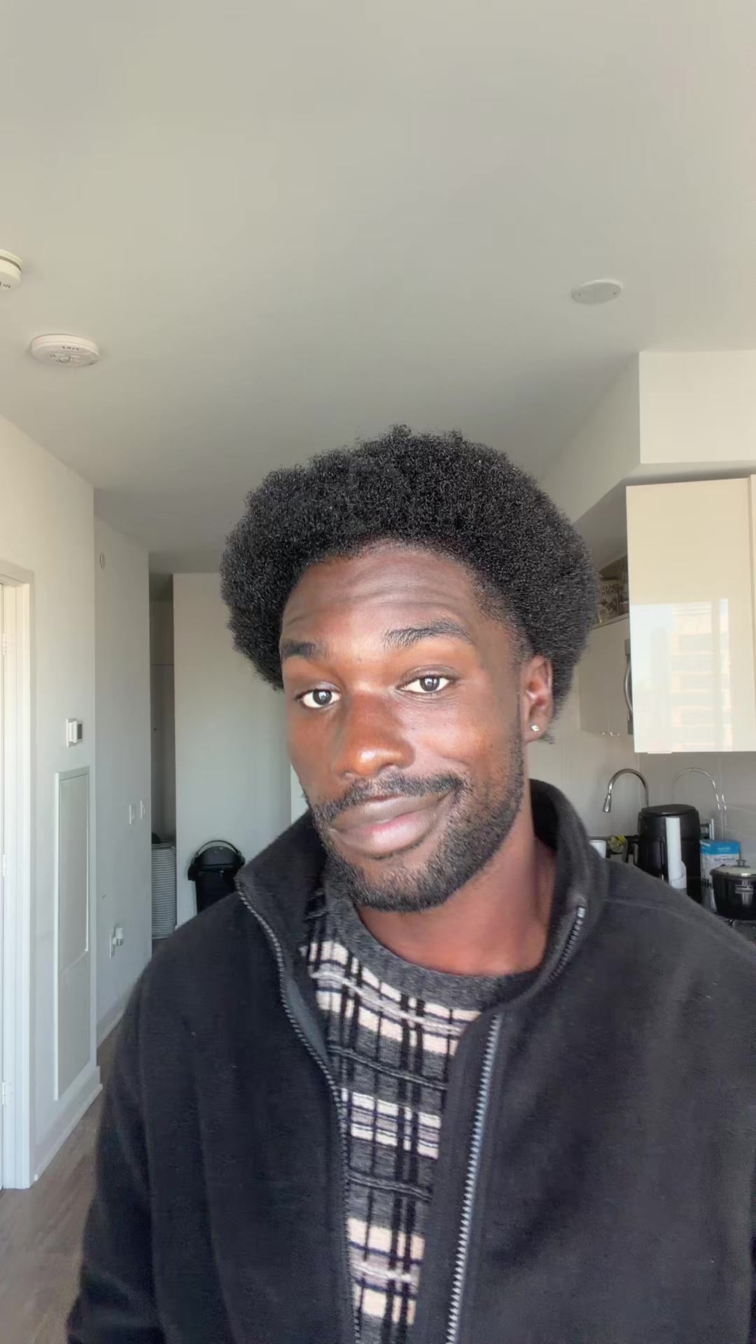 @james.esemu