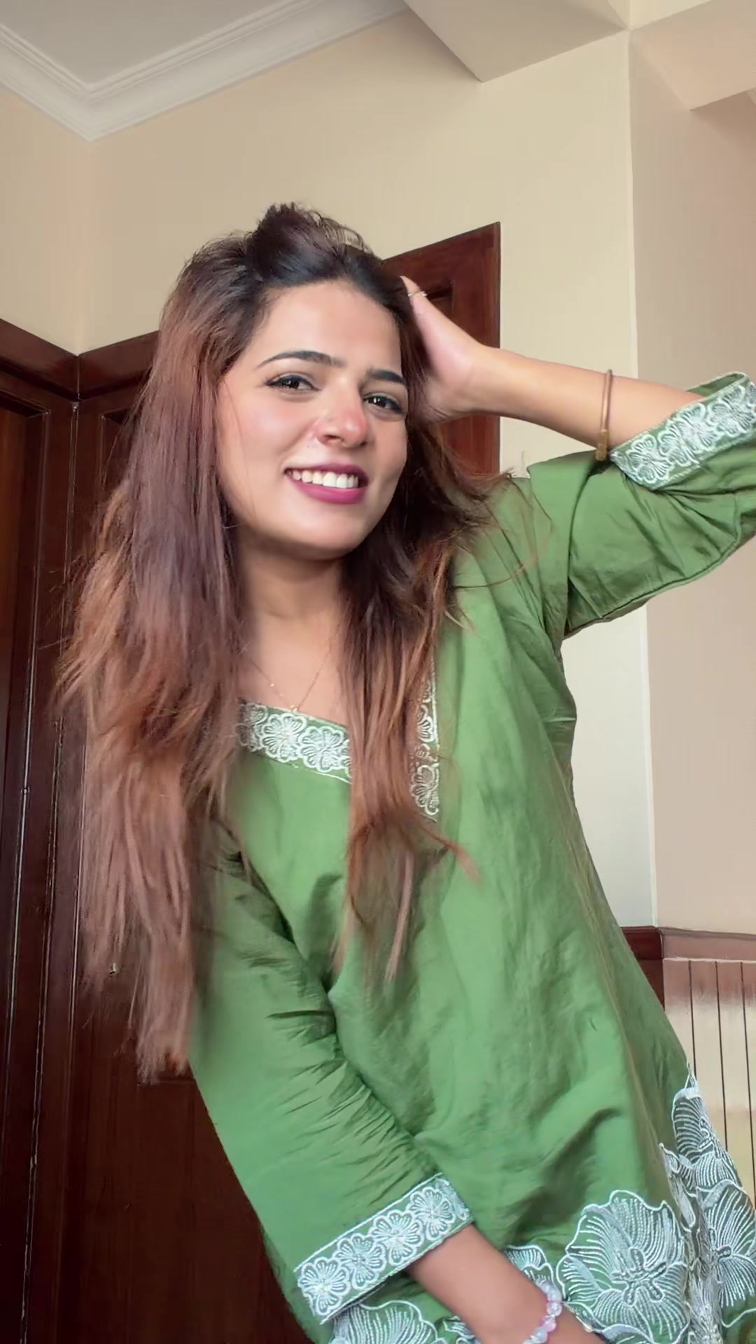 @PRAKRITI🌻🐥