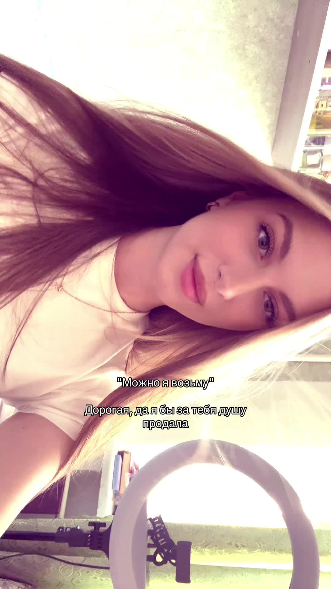 @TAMILA🧸