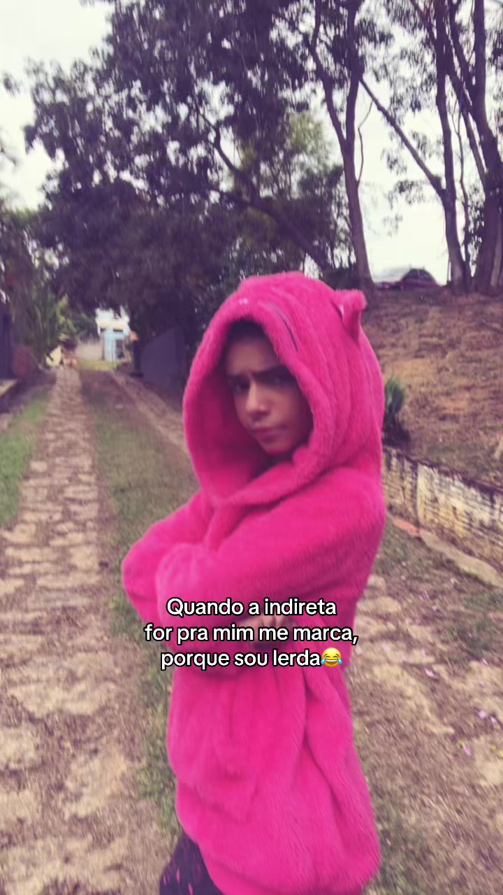 @larafamiliamadrona