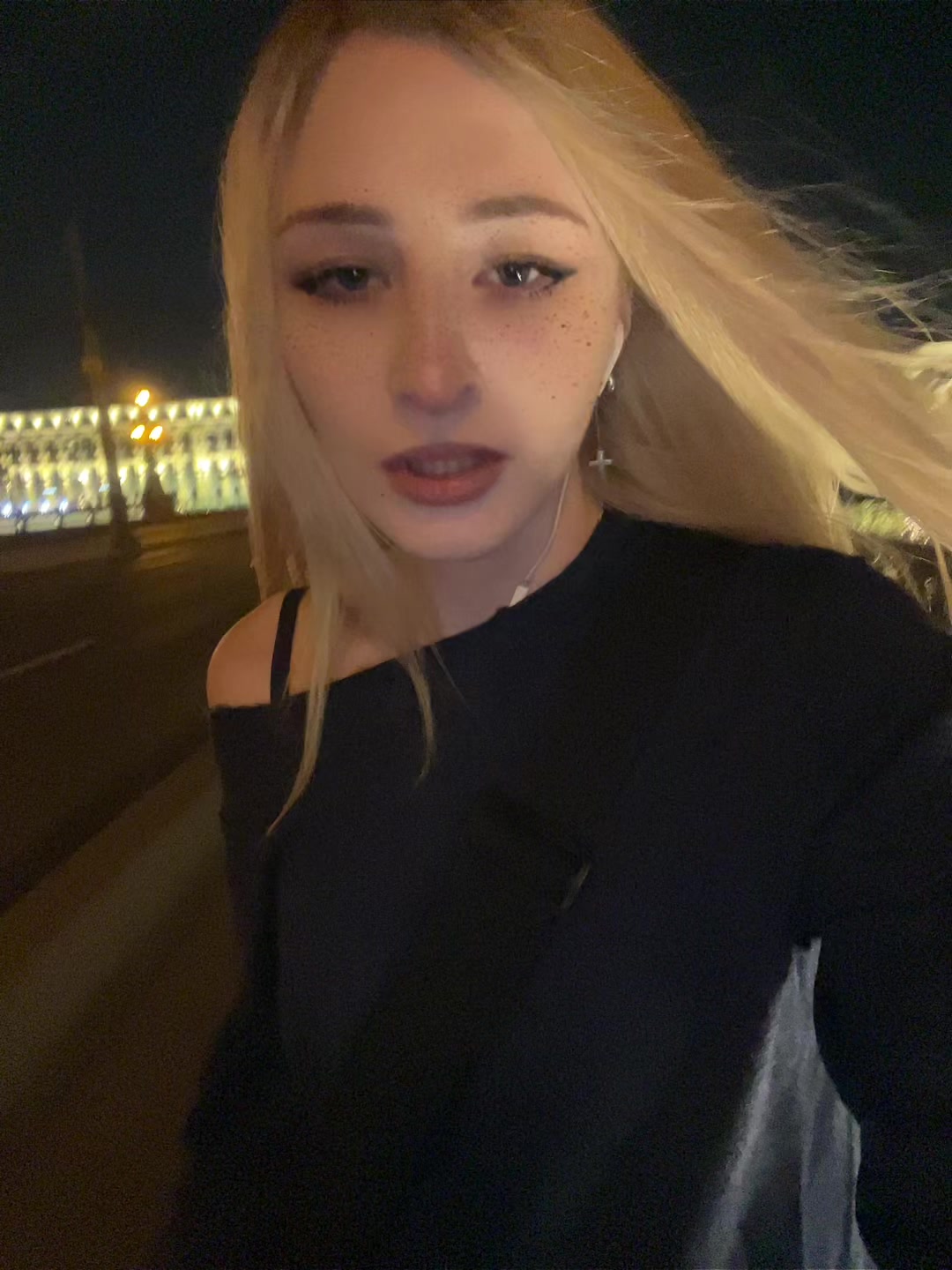 @kisswnnyc