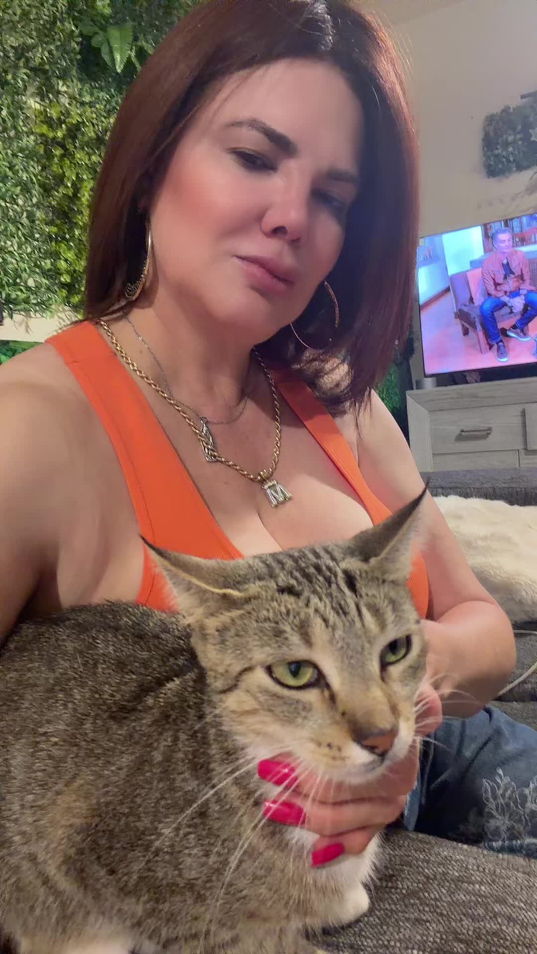@Marisol