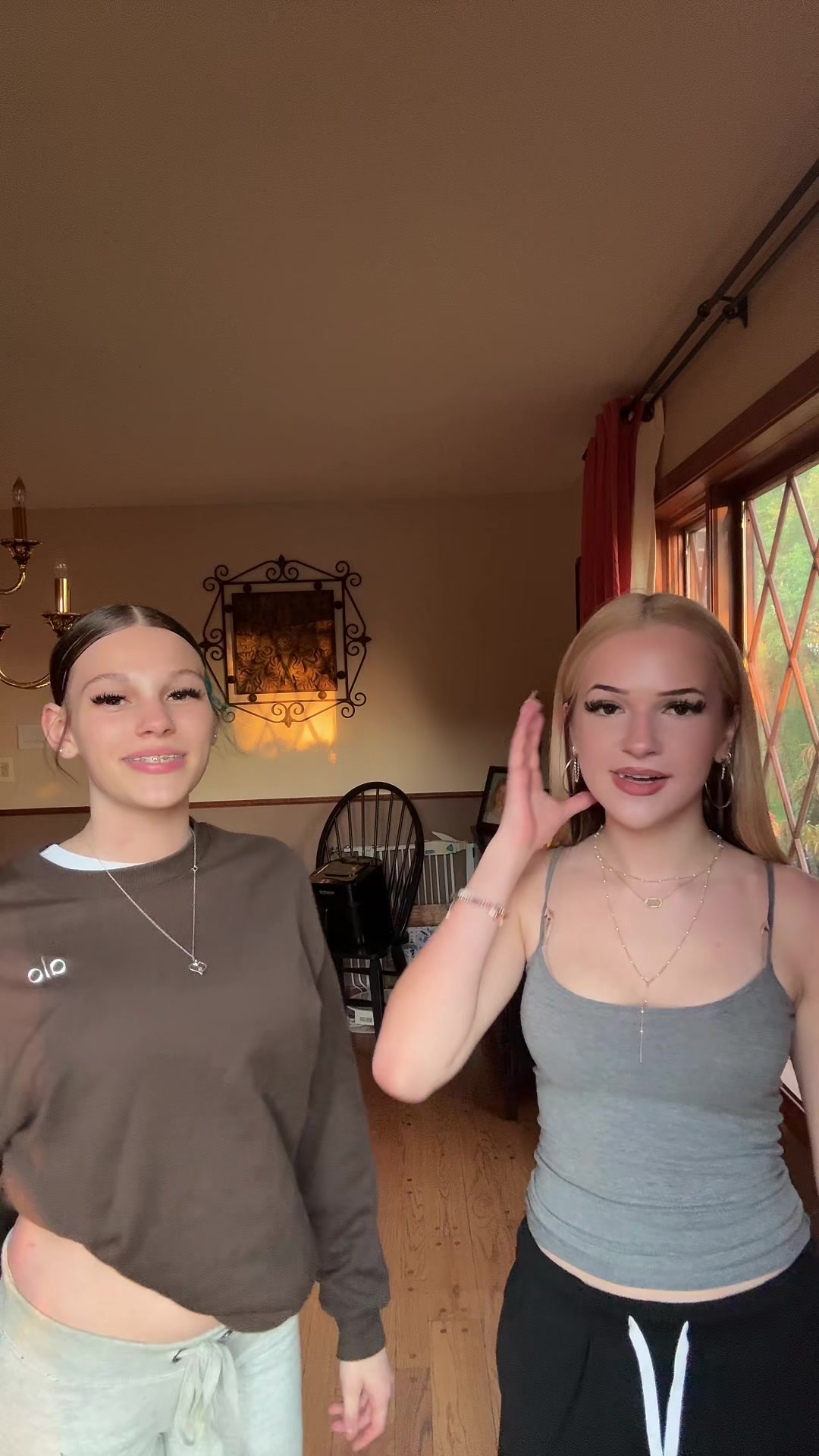 @v