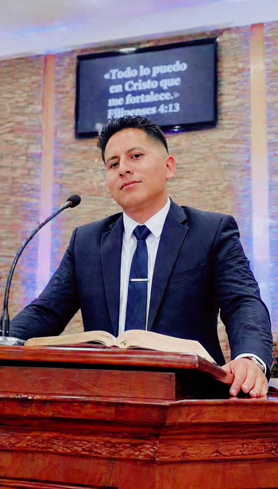 @Alex Roldán