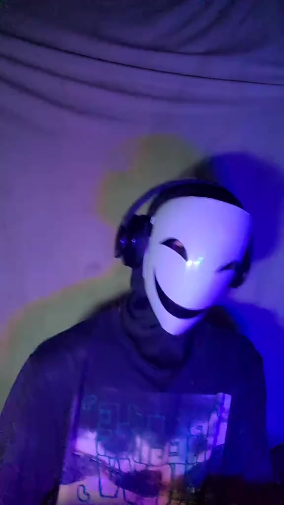 @𝘼𝙭𝙞𝙤𝙧