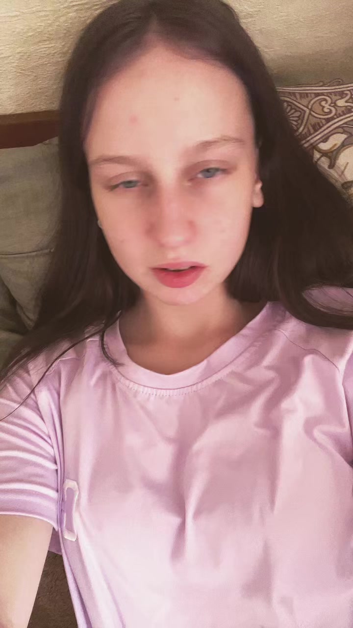 @KARINA:)